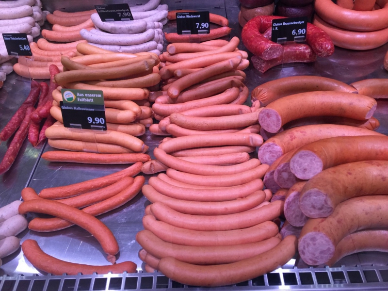 ecommerce-TRANS EN PROVENCE-min_sausages_meat_butchery-1069321